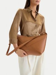 GINO ROSSI Torebka C-LDA8558 Brązowy. Brązowe torebki do ręki damskie Gino Rossi, bez wzorów, z materiału, bez dodatków. Za 199.99 zł.