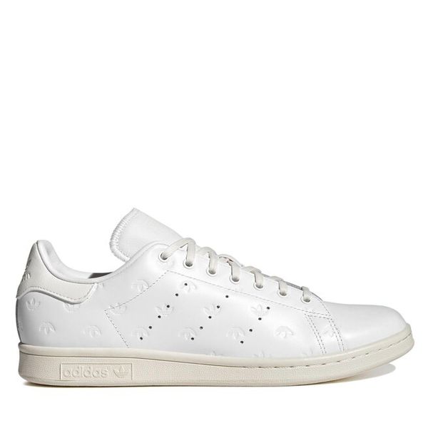 Sneakersy adidas. Czarne trampki i tenisówki chłopięce Adidas, bez wzorów, bez zapięcia. Za 326.99 zł.