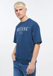 MUSTANG BEN CREWNECK SSLEEVE MĘSKA BLUZA Z KRÓTKIM RĘKAWEM INSIGNIA BLUE 1013870 5230. Niebieskie bluzy męskie Mustang, m, bez wzorów, bez kaptura. Za 169.99 zł.