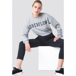 NA-KD Bluza Overflow - Grey. Bluzy damskie marki NA-KD. W wyprzedaży za 56.78 zł.
