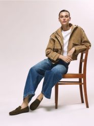 Skórzane mokasyny - zielony. Zielone mokasyny damskie Reserved, ze skóry, klasyczne. Za 219.99 zł.