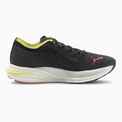 Buty do biegania damskie PUMA Deviante Nitro WTR. Czarne obuwie sportowe damskie Puma, bez wzorów, z gumy, do biegania. Za 449.99 zł.