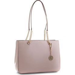 Torebka DKNY - R74A3008 Iconic Blush 0IB. Torebki do ręki damskie marki DKNY. W wyprzedaży za 649.00 zł.