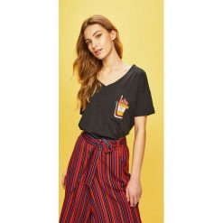 Medicine - Top by Justyna Frąckiewicz. T-shirty damskie MEDICINE. W wyprzedaży za 49.90 zł.