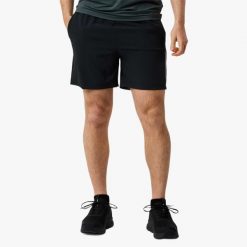 Szorty treningowe Trening męskie Swedemount Core Shorts szybkoschnące. Czarne krótkie spodenki sportowe męskie SWEDEMOUNT, m, bez wzorów, do biegania. W wyprzedaży za 116.99 zł.