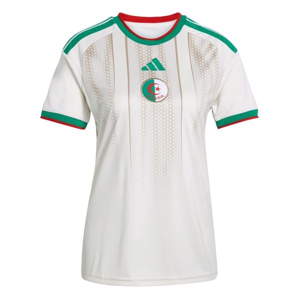 Koszulka Algeria 26 Home. Białe koszulki sportowe damskie Adidas, bez wzorów, bez kołnierzyka, bez ramiączek, do piłki nożnej, climacool (adidas). Za 439.00 zł.