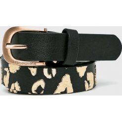 Desigual - Pasek. Czarne paski damskie Desigual, w paski. Za 149.90 zł.
