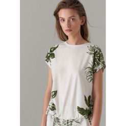 Koszulka z motywem roślinnym - Kremowy. T-shirty damskie marki Mohito. Za 59.99 zł.