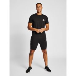 Szorty Regular Hummel Icons. Czarne buty sportowe męskie Hummel, bez zapięcia, na fitness i siłownię. Za 114.70 zł.