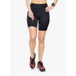 Spodenki damskie Super.natural Alpine Active Short. Czarne szorty sportowe damskie super.natural, bez wzorów, sportowe, trekkingowe. Za 193.99 zł.