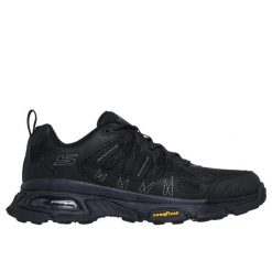 Buty trekkingowe Skechers Air Envoy. Czarne trekkingi męskie Skechers, trekkingowe. Za 399.99 zł.