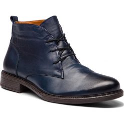 Kozaki LANQIER - 43A602 Granatowy. Kozaki męskie marki bonprix. W wyprzedaży za 209.00 zł.