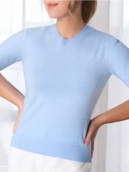Bluzka swetrowa z ozdobnymi kryształkami - niebieski. Niebieskie bluzki damskie Sinsay, l, bez wzorów, bez kołnierzyka, bez ramiączek. W wyprzedaży za 39.99 zł.