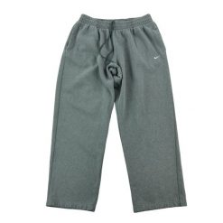 Second life - Nike spodnie dresowe męskie - Stan bardzo dobry. Szare spodnie sportowe męskie Nike, l, bez wzorów, z dresówki, do biegania. Za 114.98 zł.