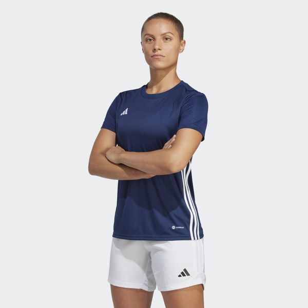 Tabela 23 Jersey. Białe koszulki sportowe damskie Adidas, xl, bez wzorów, z jersey, sportowe, bez kołnierzyka. Za 64.00 zł.