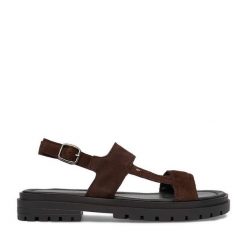 Sandały Lasocki. Brązowe sandały damskie Lasocki, bez wzorów, bez obcasa, na płaskiej podeszwie, bez zapięcia. Za 169.99 zł.