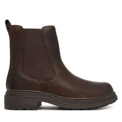 Sztyblety Clarks. Brązowe botki damskie Clarks, bez obcasa, na płaskiej podeszwie, bez zapięcia. Za 569.99 zł.