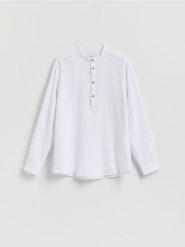 Koszula regular fit z domieszką lnu - biały. Białe koszule męskie Reserved, l, bez wzorów, z bawełny, bez kołnierzyka, bez ramiączek. Za 119.99 zł.