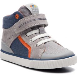Sneakersy GEOX - B Kilwi B. C B82A7C 02210 C0493 S Grey/Avio. Trampki i tenisówki chłopięce marki Geox. W wyprzedaży za 189.00 zł.
