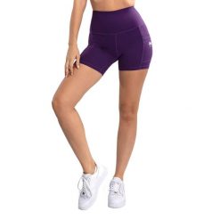 Spodenki treningowe damskie Venum Essential Women'S Bike Shorts. Fioletowe obuwie sportowe damskie VENUM, s, bez wzorów, sportowe, na fitness i siłownię. Za 179.99 zł.