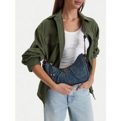 Torebka Guess Jeans. Niebieskie torebki do ręki damskie Guess Jeans, z aplikacjami, z jeansu, klasyczne, bez dodatków. Za 249.99 zł.