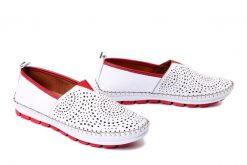 MANITU 840156-03 weiss, półbuty damskie. Białe półbuty damskie Manitu, na lato, w ażurowe wzory, z gumy, bez obcasa, bez zapięcia. Za 237.92 zł.