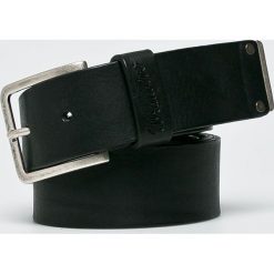 Wrangler - Pasek skórzany. Czarne paski damskie Wrangler, w paski, z materiału. Za 189.90 zł.