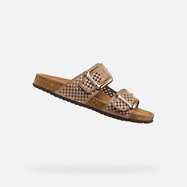 Sandały GEOX D BRIONIA R Brązowy. Czerwone sandały damskie Geox, bez wzorów, z syntetyku, bez obcasa, bez zapięcia. Za 349.99 zł.