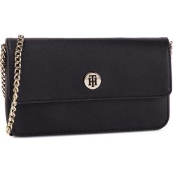Torebka TOMMY HILFIGER - Honey Mini Crossover AW0AW06629 002. Torebki do ręki damskie marki Tommy Hilfiger. W wyprzedaży za 359.00 zł.