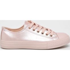 Answear - Buty. Czerwone obuwie sportowe damskie ANSWEAR, bez wzorów, z gumy, Adidas Advantage. W wyprzedaży za 39.90 zł.
