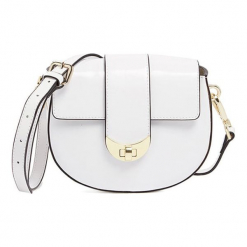 Torebka w kolorze białym - (S)18 x (W)15 x (G)7 cm. Białe torby na ramię damskie marki Tosca Blu. W wyprzedaży za 349.95 zł.