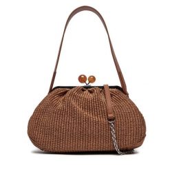 Torebka Weekend Max Mara. Brązowe torebki do ręki damskie Weekend Max Mara, bez wzorów, wizytowe, bez dodatków. Za 1,649.00 zł.