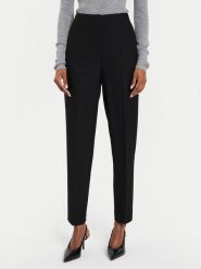 Boss Chinosy Tetisa 50518802 Czarny Relaxed Fit. Czarne spodnie materiałowe damskie Boss, bez wzorów, z wiskozy. Za 509.99 zł.