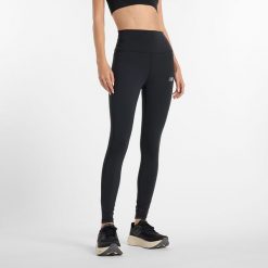 Legginsy damskie do biegania New Balance Sleek WP51237BK – czarne. Czarne legginsy damskie New Balance, m, bez wzorów, z lycry, z podwyższonym stanem, do biegania. Za 329.99 zł.