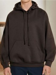 Bluza hoodie comfort fit - brązowy. Brązowe bluzy męskie Sinsay, l, bez wzorów, bez kaptura. Za 39.99 zł.