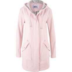 Kurtka parka softshell z kapturem bonprix pastelowy jasnoróżowy melanż. Czerwone kurtki damskie bonprix, bez wzorów, z softshellu, z kapturem. Za 189.99 zł.