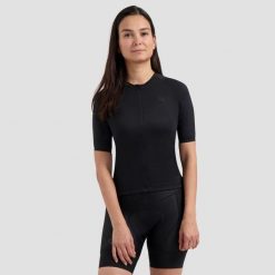 Koszulka rowerowa damska Rogelli Essential II. Brązowe koszulki sportowe damskie Rogelli, xl, bez wzorów, bez kołnierzyka, bez ramiączek, rowerowe. Za 227.00 zł.