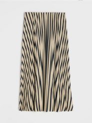 Plisowana spódnica midi w paski - czarny. Czarne spódnice damskie Sinsay, l, bez wzorów, midi. Za 49.99 zł.