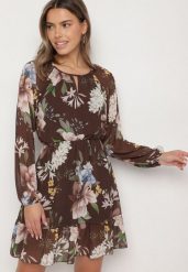 Brązowa Sukienka o Rozkloszowanym Kroju w Kwiaty Zeramera. Brązowe sukienki damskie Born2be, na co dzień, l, bez wzorów, z wiskozy, bez kołnierzyka, bez ramiączek, mini, rozkloszowane. Za 99.99 zł.