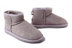 EMU AUSTRALIA W10937 Stinger Micro dusk, botki damskie. Szare botki damskie Emu Australia, na zimę, ze skóry, bez obcasa, bez zapięcia. Za 669.90 zł.