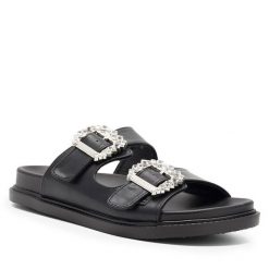 Klapki DeeZee. Czarne klapki damskie DeeZee, bez wzorów, bez obcasa. Za 139.99 zł.