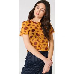 NA-KD Krótki siateczkowy T-shirt - Multicolor,Yellow. Żółte t-shirty damskie marki NA-KD. W wyprzedaży za 24.29 zł.
