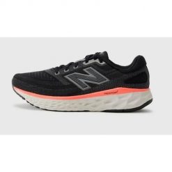 Buty do biegania męskie New Balance Fresh Foam X Evoz V4. Czarne buty sportowe męskie New Balance, bez zapięcia, do biegania. Za 765.00 zł.