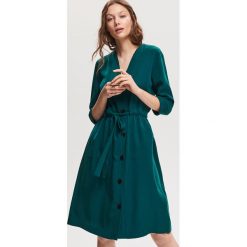 Sukienka z Tencelu™ - Khaki. Sukienki damskie marki Reserved. Za 159.99 zł.