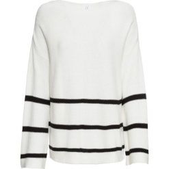 Sweter dzianinowy oversize bonprix kremowo-czarny w paski. Brązowe swetry damskie bonprix, bez wzorów, z dzianiny, bez kołnierzyka, bez ramiączek, bez kaptura. Za 109.99 zł.