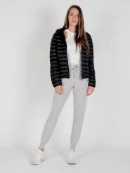 Invicta Kurtka | 4431449 | Kobieta | Czarny. Czarne kurtki damskie Invicta, xl, z aplikacjami, z poliamidu, bez kaptura. W wyprzedaży za 399.00 zł.