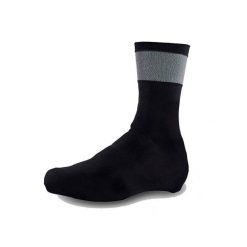 Pokrowce na buty Giro Knit Shoe Cover. Czarne buty sportowe męskie GIRO, bez zapięcia, rowerowe. Za 225.50 zł.