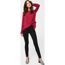 Legginsy z aplikacją. Legginsy damskie MOODO, xs, z aplikacjami. Za 34.99 zł.