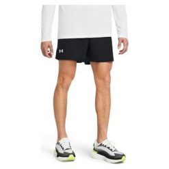 Spodenki do biegania męskie Under Armour Launch 5". Czarne krótkie spodenki sportowe męskie Under Armour, m, bez wzorów, z poliesteru, do biegania. Za 99.99 zł.