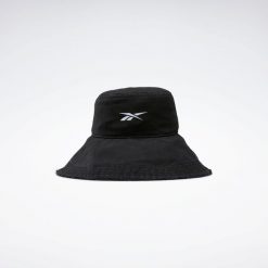 Kapelusz Reebok. Czarne czapki i kapelusze damskie Reebok, bez wzorów. Za 79.99 zł.
